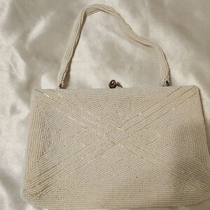 Vinatge Beaded cream bag